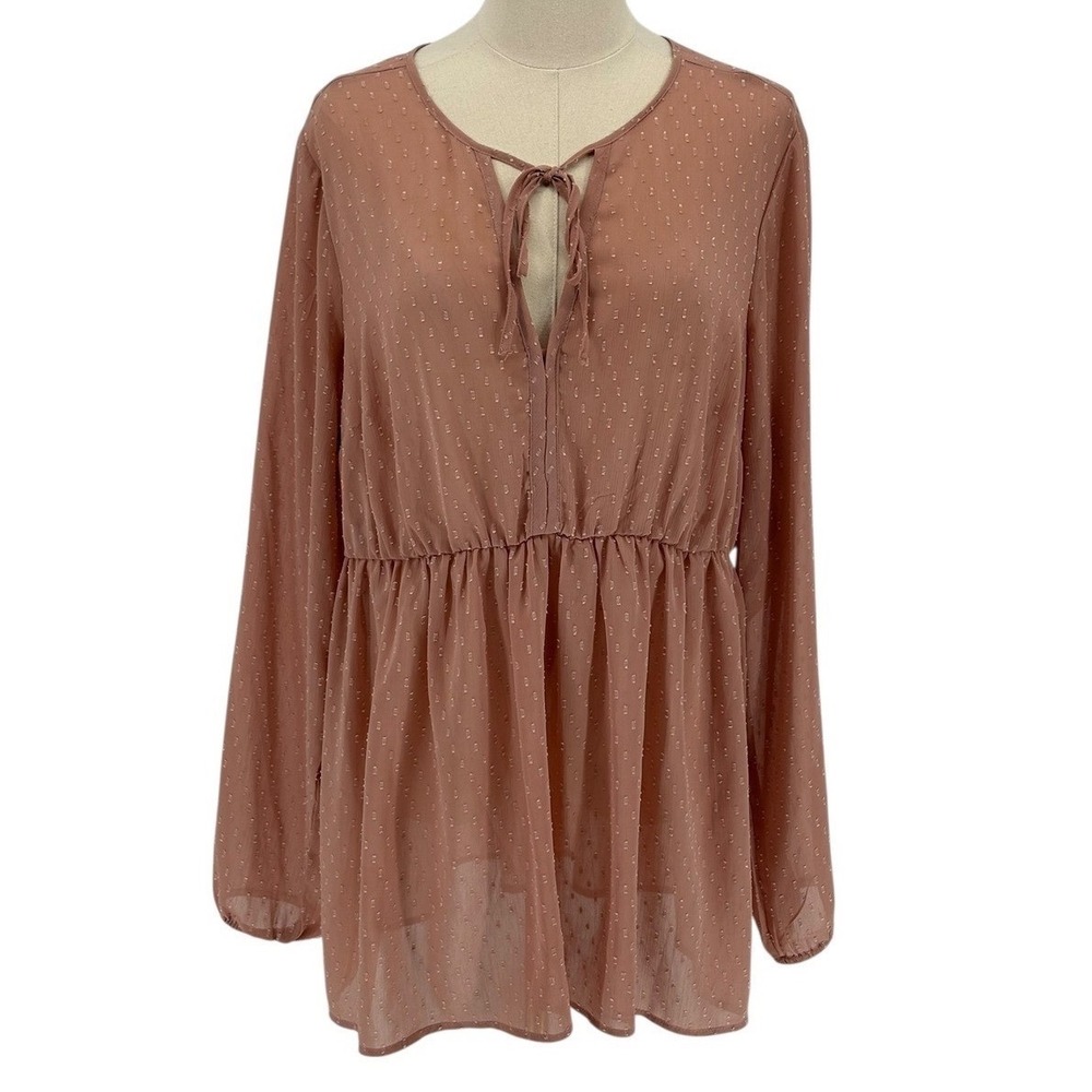 Torrid Women's Pink Swiss‎ Dot Long Sleeve Tie Neck Babydoll Blouse Size 1
